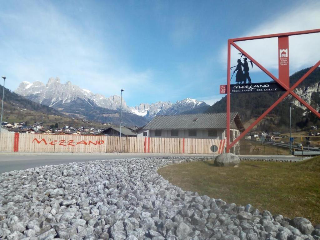 Апартаменты Casa Renzo - Dolomiti - Trentino Медзано Экстерьер фото